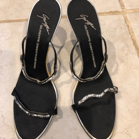 Giuseppe Zanotti Shoes - Vintage Giuseppe Zanotti Crystal Strap Slides